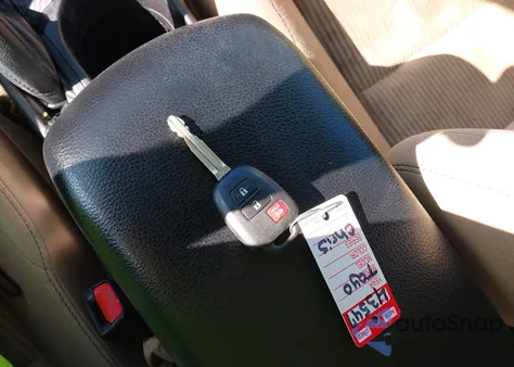 2013 Toyota Rav4 Xle from USA, damaged, VIN 2T3WFREV0DW044082